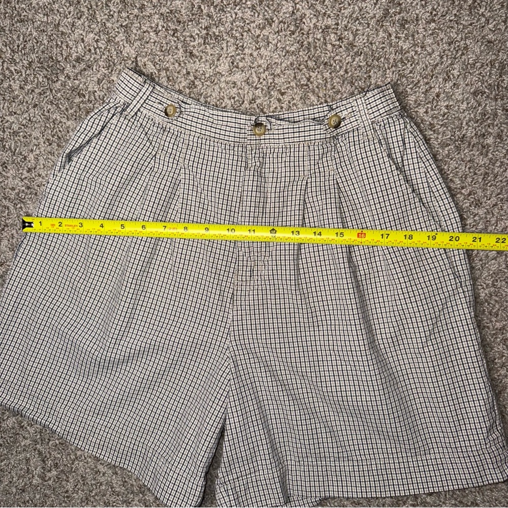 White Stag Black and White Checkered Shorts‎ - Picture 7 of 10